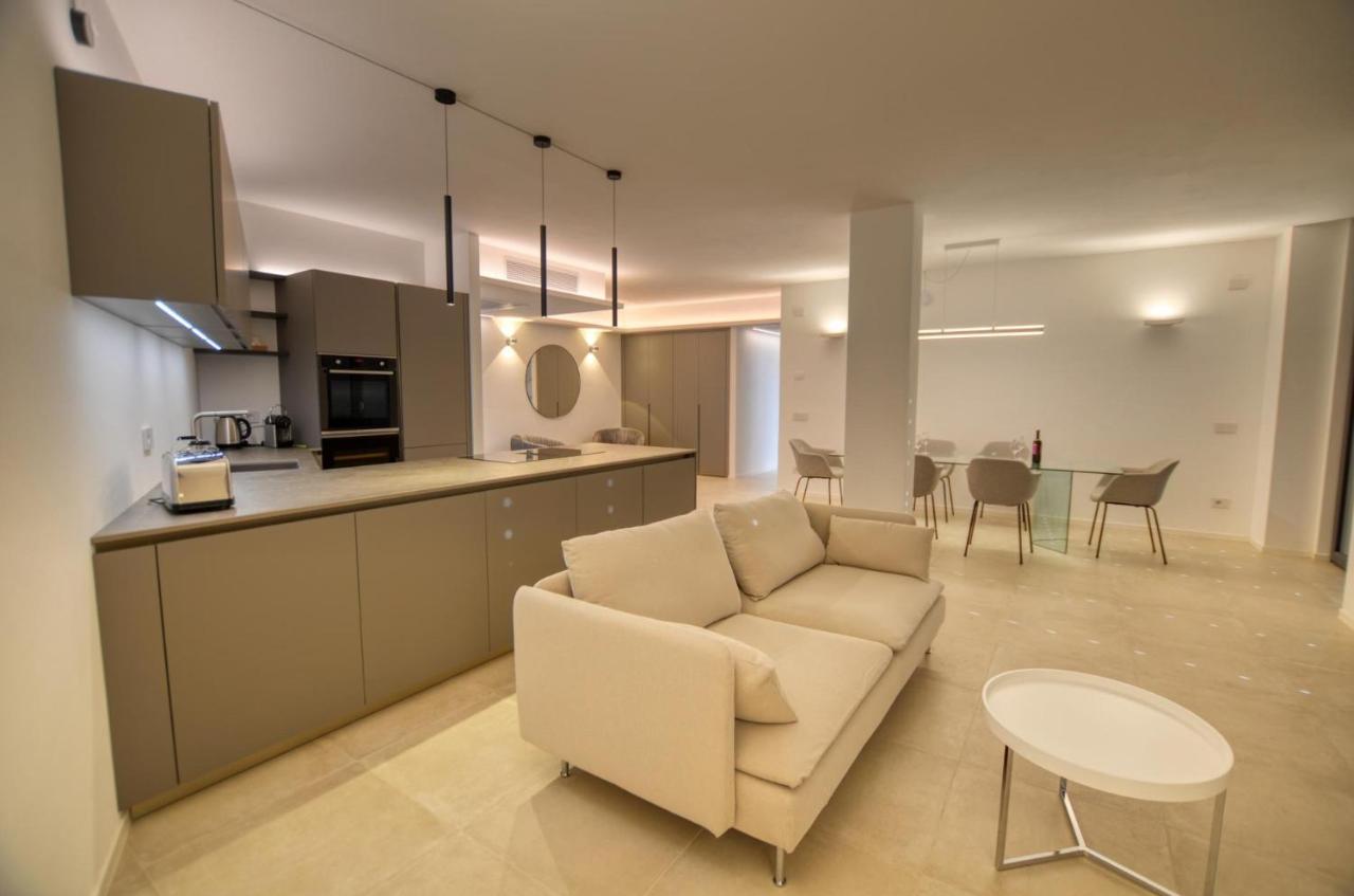 Casa Antonia 2 Lejlighed Lenno Eksteriør billede